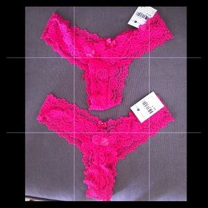 2 Lace Thongs, NWT